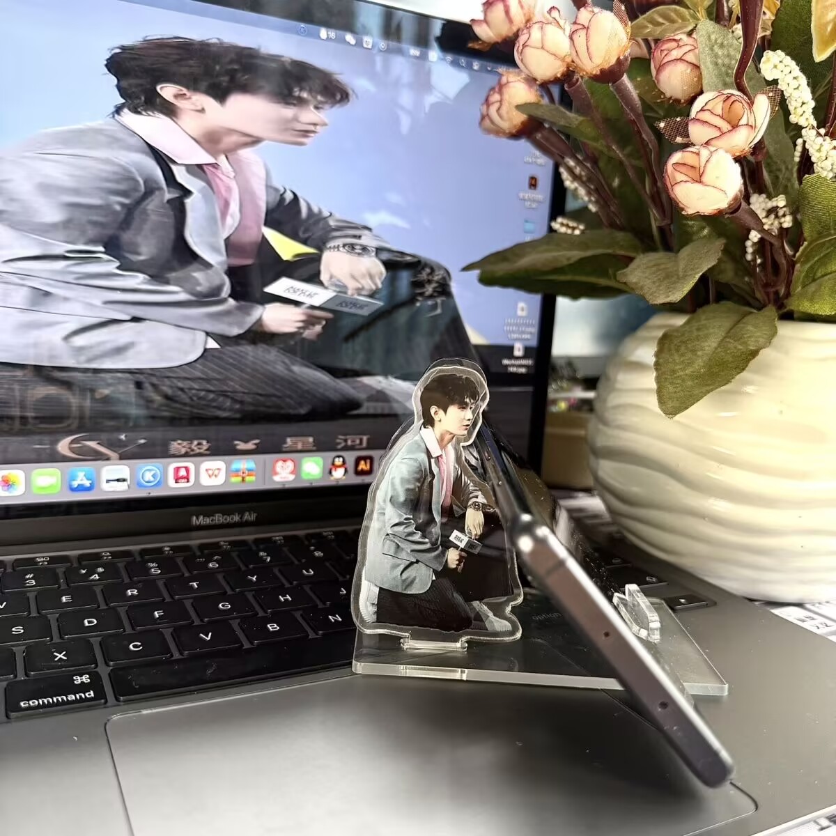 Chengyi Mobile Phone Stand Acr - Phone Accessories China recension och pris