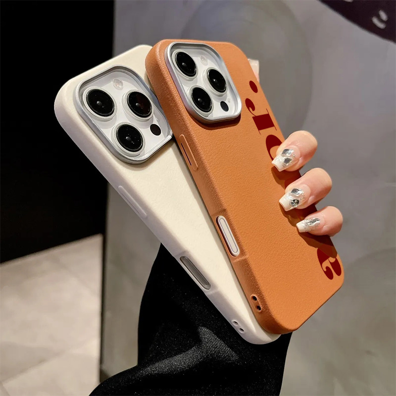 The Red Artistic Letter Lichee - Phone Accessories Red recension och pris