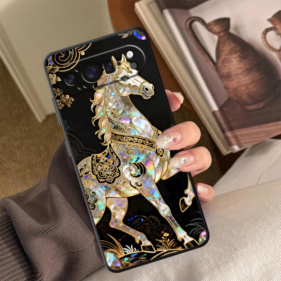 Lucky Horse Funda Phone Cover  - Google Pixel 8A recension och pris